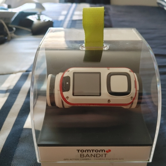 Tomtom Bandit action cam 1080p - Picture 1 of 10